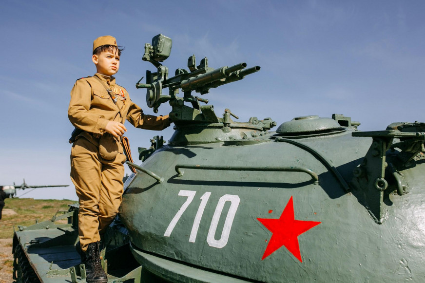 "Celebrating Victory Day not only in Minsk." Lukashenko talks up a tradition that doesn't exist