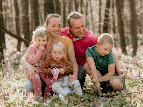 Экспертка БИСИ назвала Беларусь оплотом семейных и традиционных ценностей. Что говорит статистика 