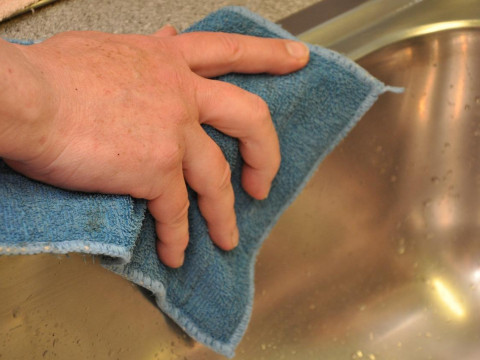 «Научные мигранты» по-беларусски: цифры против деклараций