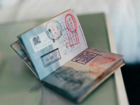 Can Ukrainians really obtain Polish citizenship in just three years? A legal expert responds to the claim made by a Polish activist