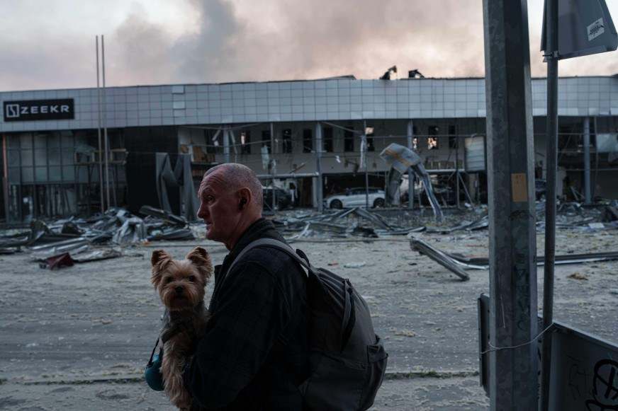 “Just let them stop the fighting” A guest on Radio-Minsk distorted Ukrainian sociological data